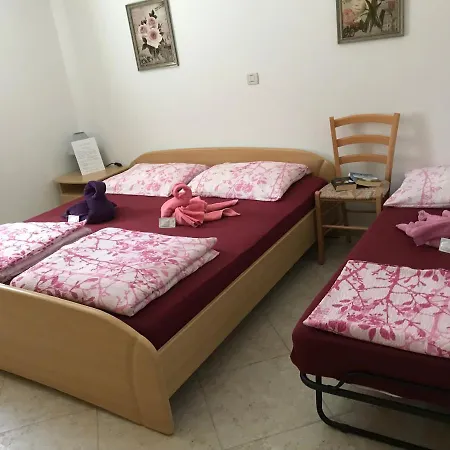 B&B Nina 3*